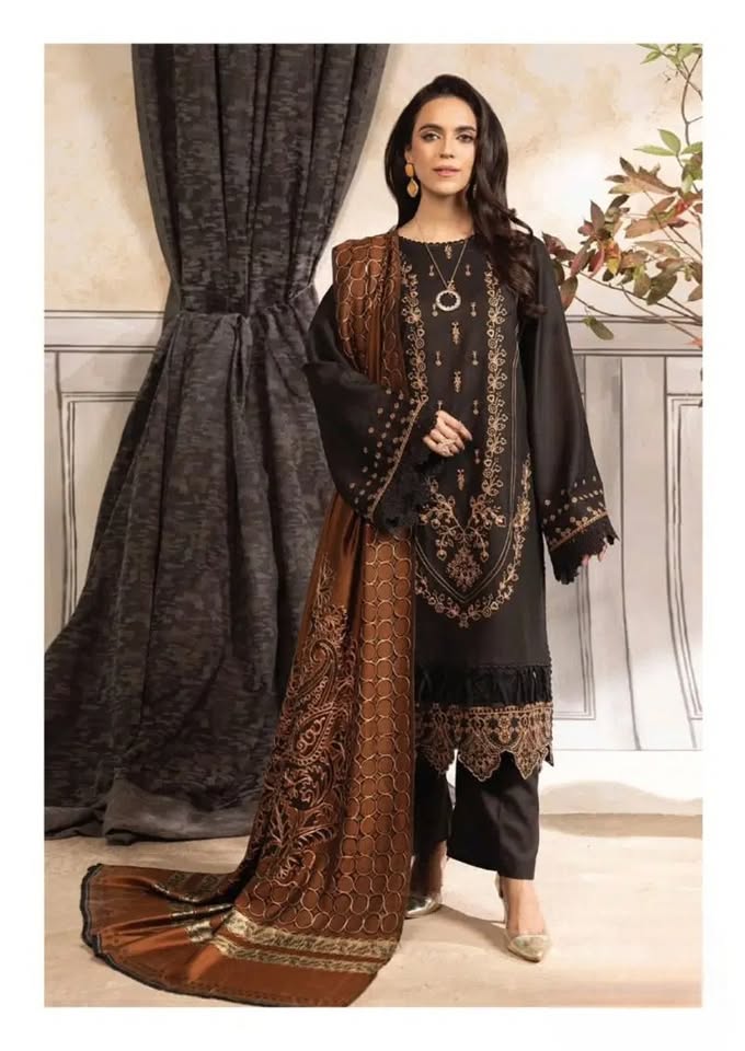 Unstitched 3‑Piece Pakistani Cotton Suit Collection Featuring Classic Kurta, Salwar, and Matching Dupatta
