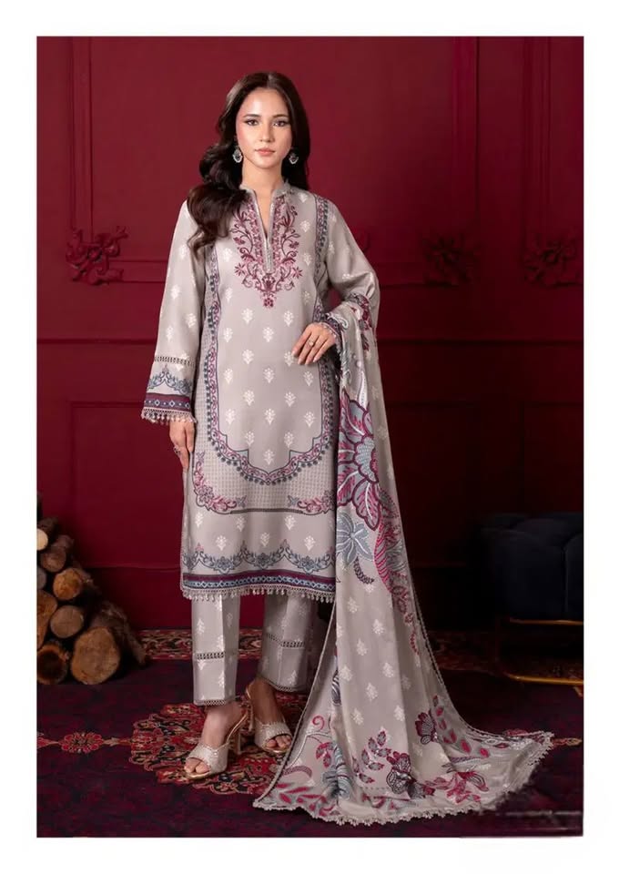Unstitched 3‑Piece Pakistani Cotton Suit Collection Featuring Classic Kurta, Salwar, and Matching Dupatta