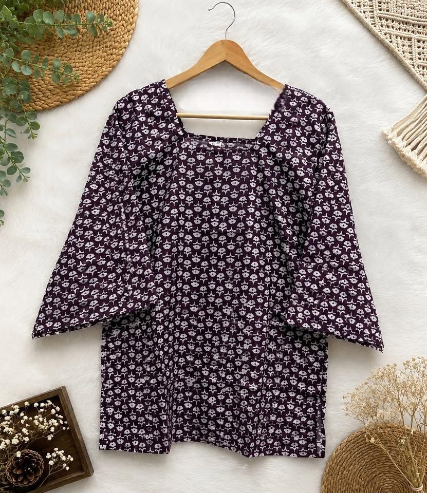 Elegant Short Kurti Crafted from Premium Jaipur Cotton with Classic Print Details